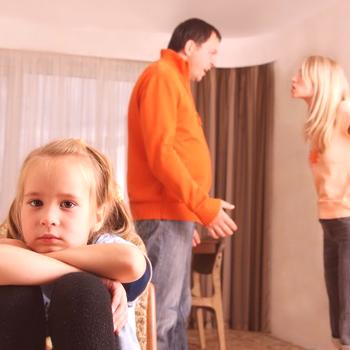 Hádky mezi rodiči a jejich vliv na dítě