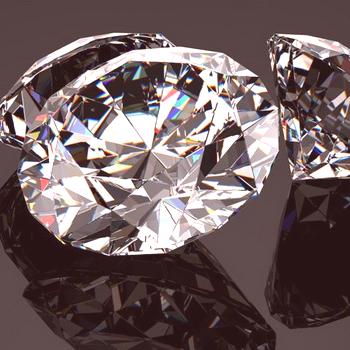 Jaké skutečné diamanty vypadají: fotky a popis